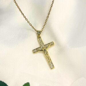 Cadena Cruz Diamantada