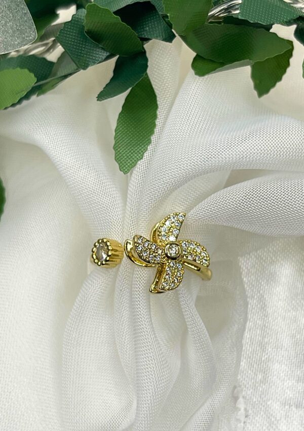 Anillo Flor Giratorio